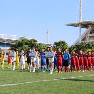 Lễ khai mạc Giải bóng đá Thang Long TLE Cup 2018: Rực rỡ sắc màu