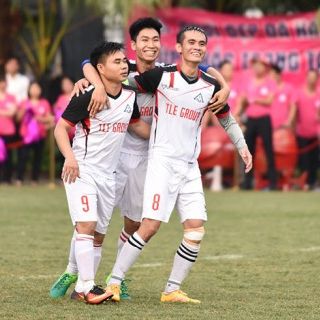 Thắng sau loạt luân lưu, Trung tâm Thi công 1 giành giải Ba Thang Long TLE Cup 2018
