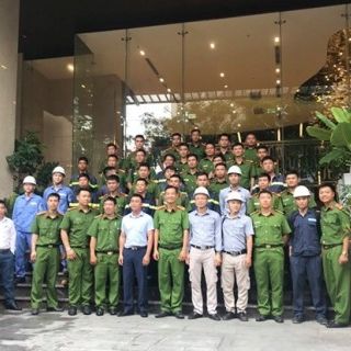 VPĐD Nha Trang hướng dẫn cho Cán bộ, Chiến sĩ PCCC & CNCH kiến thức cơ bản và các thao tác khi xẩy ra sự cố của thang máy Mitsubitshi
